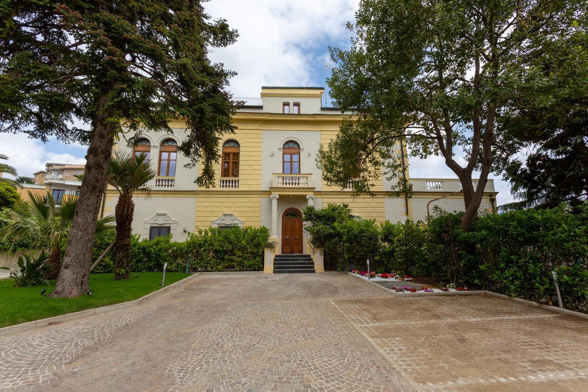 Bed & Breakfast Cipriano - Relais Di Charm Naples