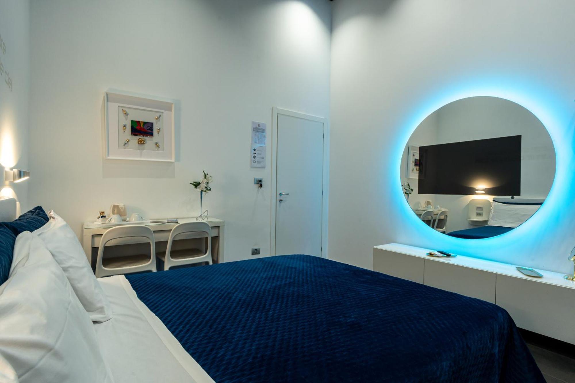 Bed & Breakfast Skyhouse Chiatamone Naples