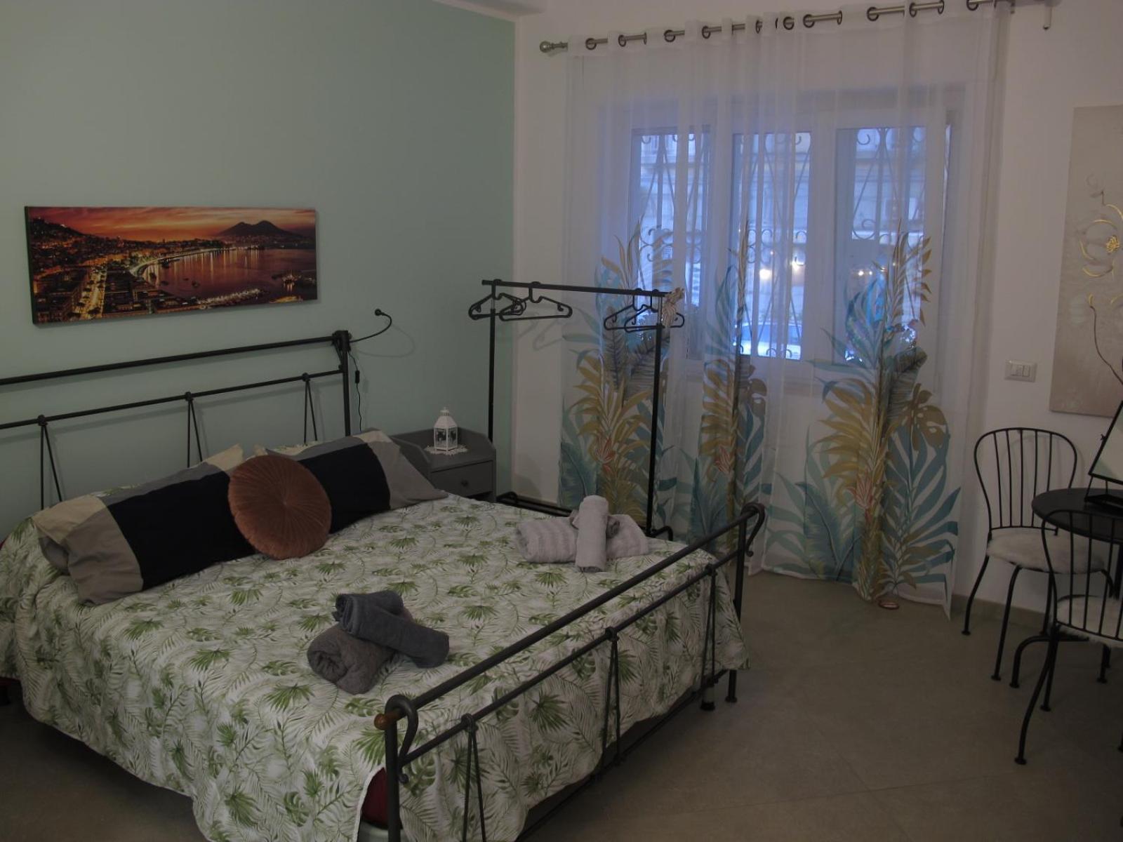Morghen 88 Vomero Bed & Breakfast Naples
