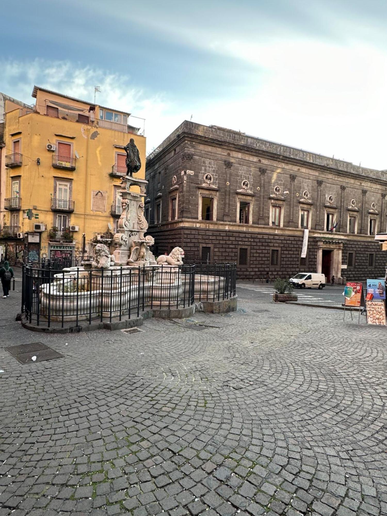 Santa Chiara Garden View Naples