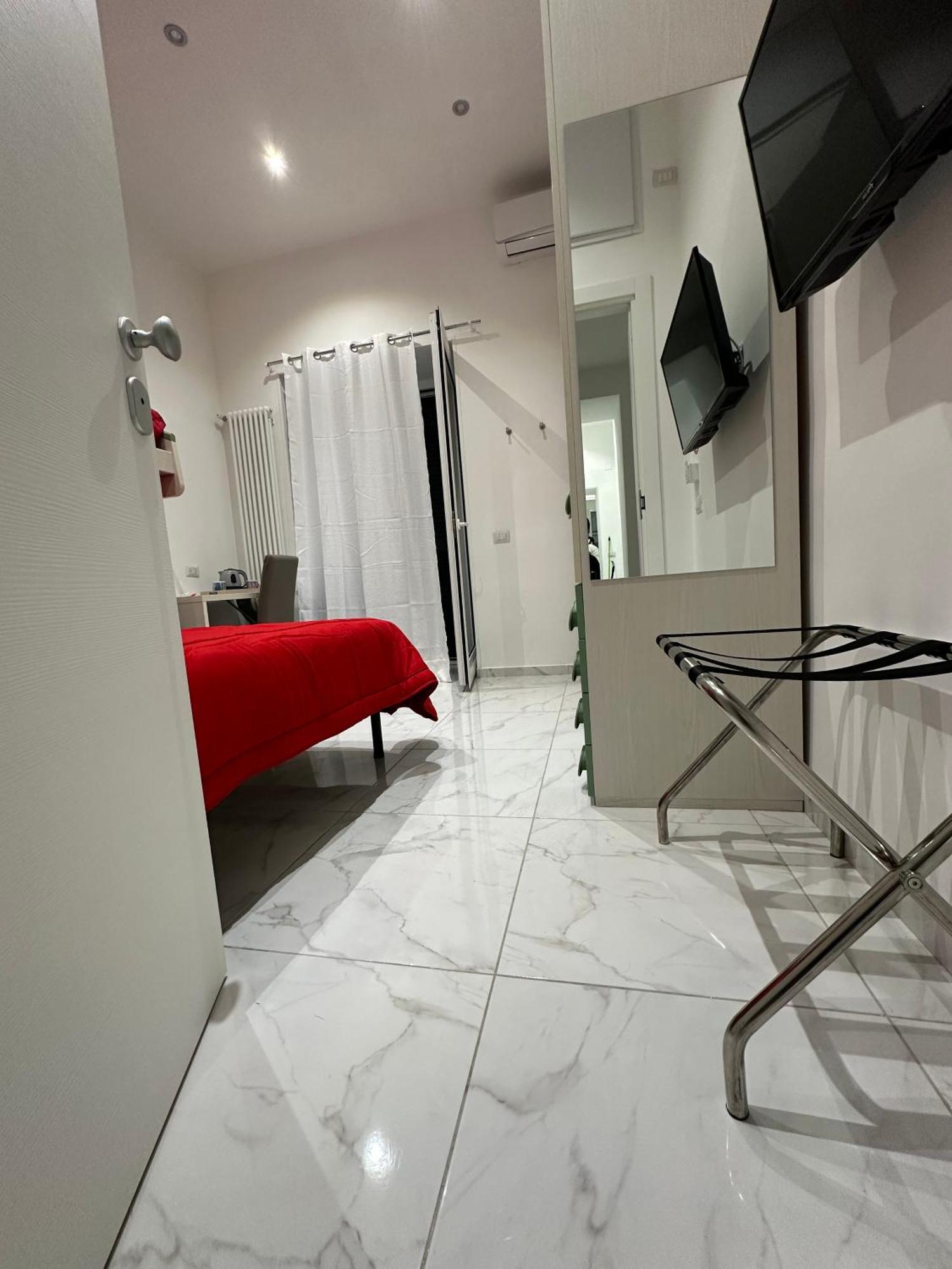Bed & Breakfast Santa Chiara Garden View *
