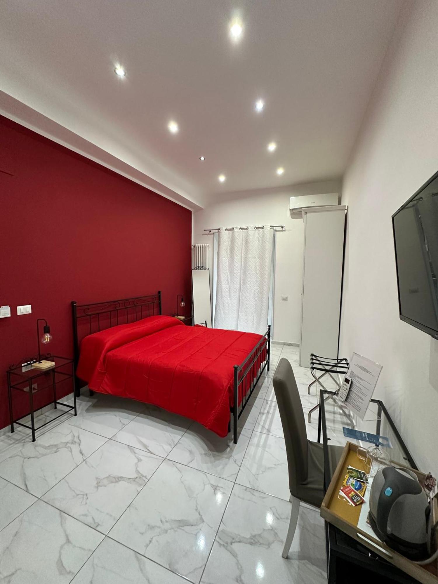 Santa Chiara Garden View Bed & Breakfast