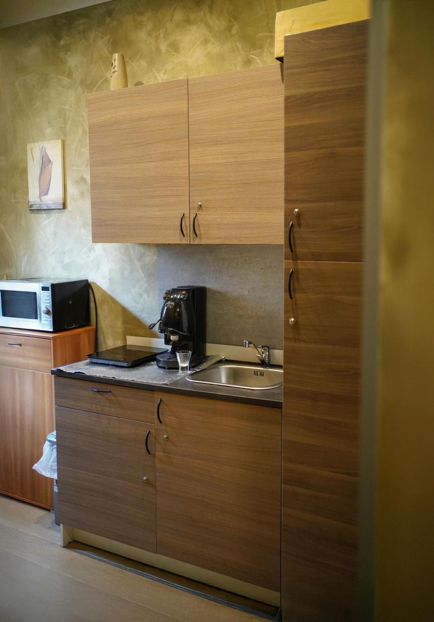 Bed & Breakfast Binario 14 Piazza Garibaldi *