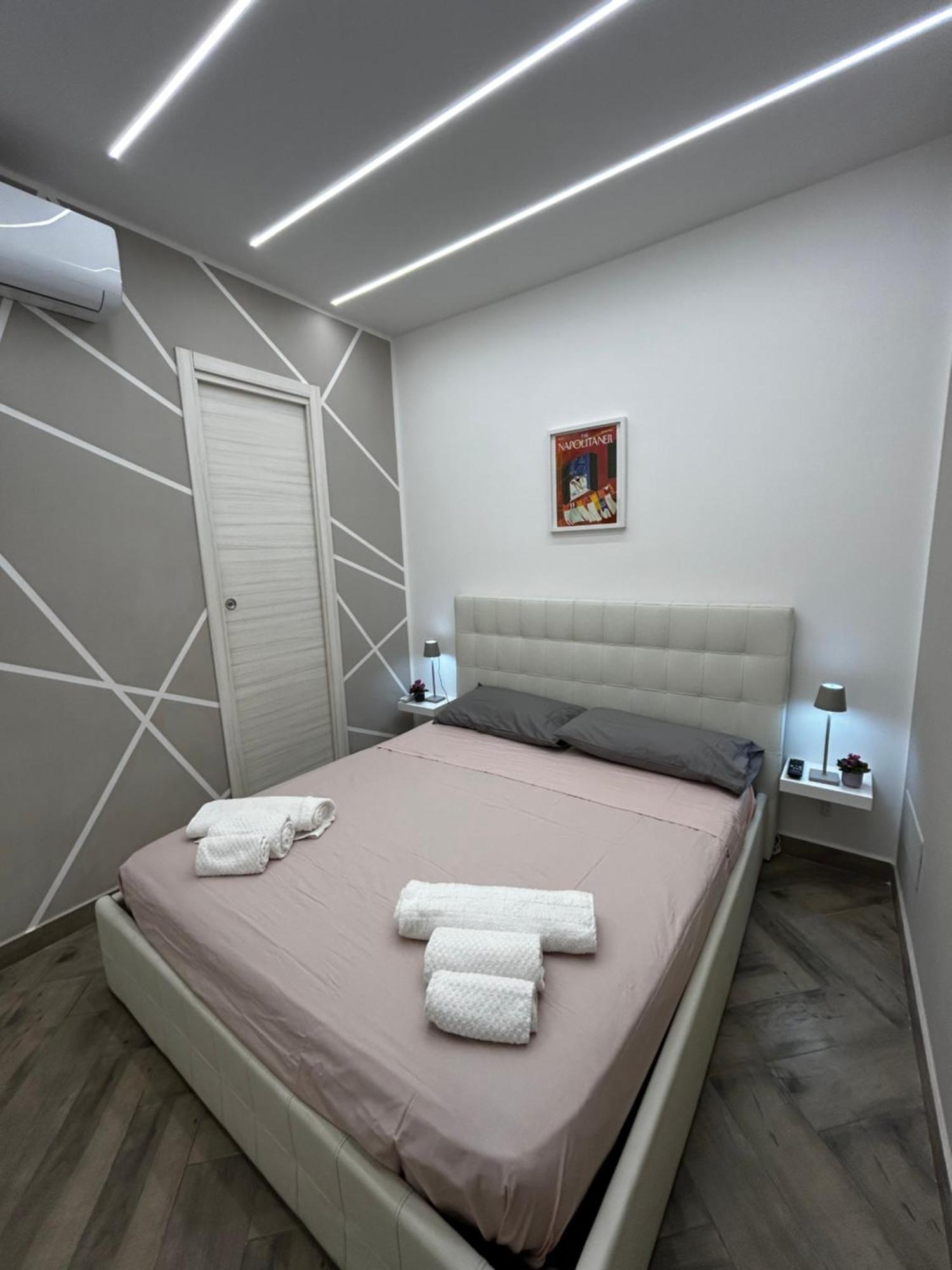 Guest house Nalusa Superior Chiaia - Nel Cuore Della Citta Naples