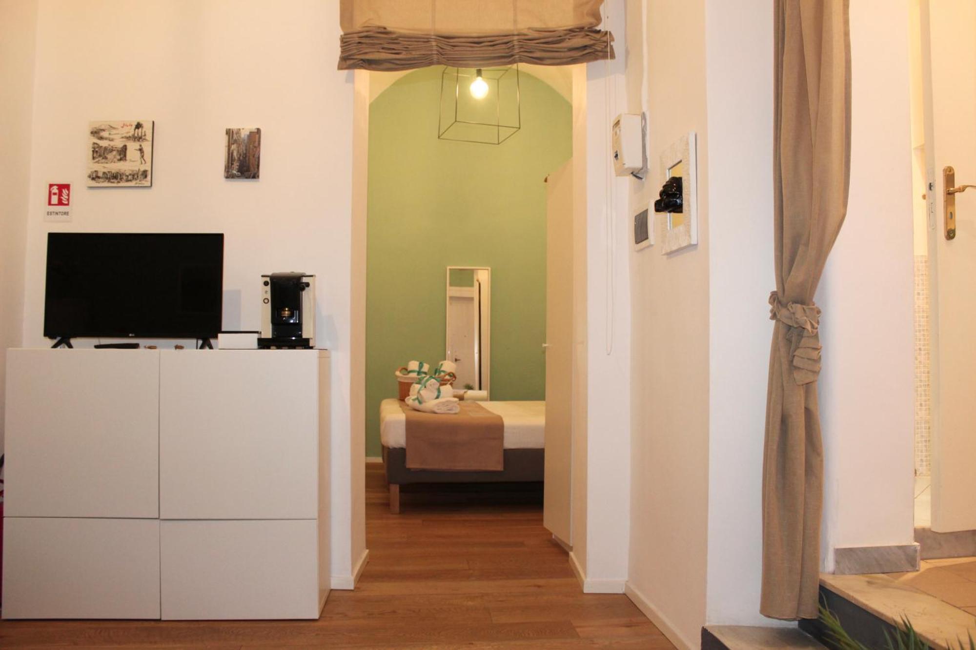 Apartment Fiftythree House - In The Heart Of Naples