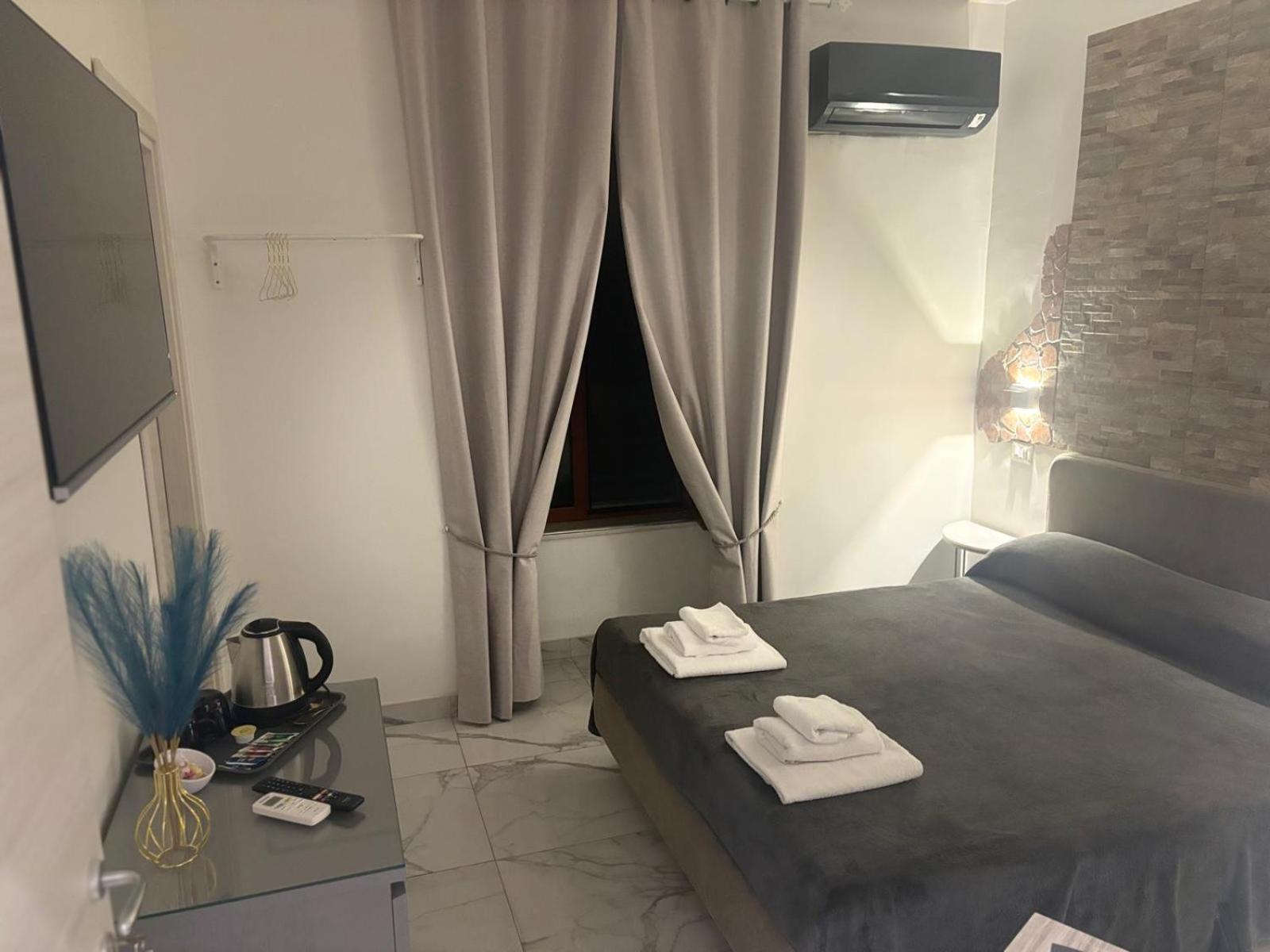 Guest house Stazione Naples