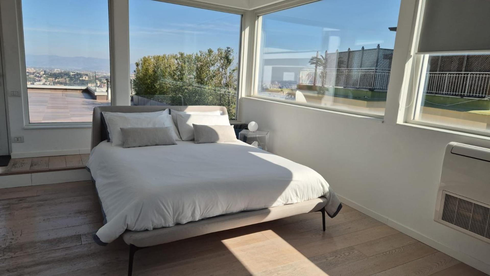 Apartment Terrazza Manu - Loft Suspended Over The City-vomero Naples