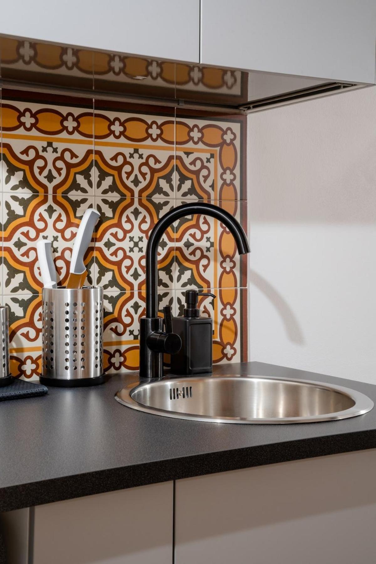 Tra I Vicoli Di Napoli, La Olivella Design E Apartment