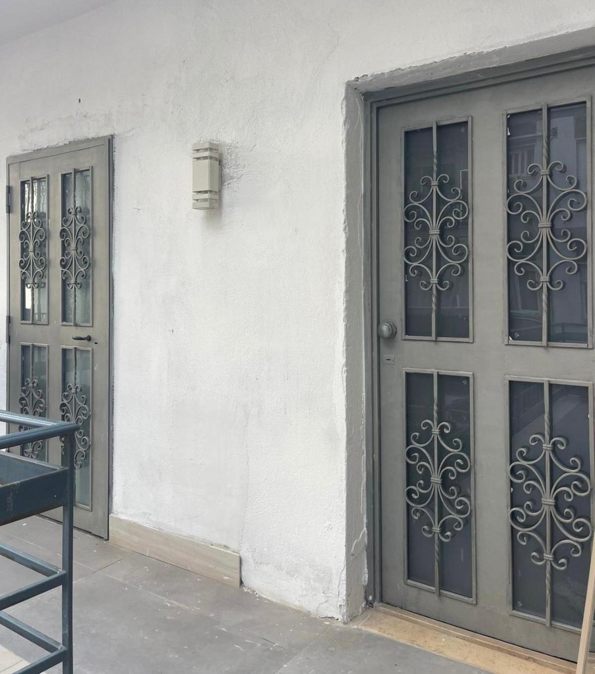 House Piazza Plebiscito By Loveinthetravel Bed & Breakfast Naples