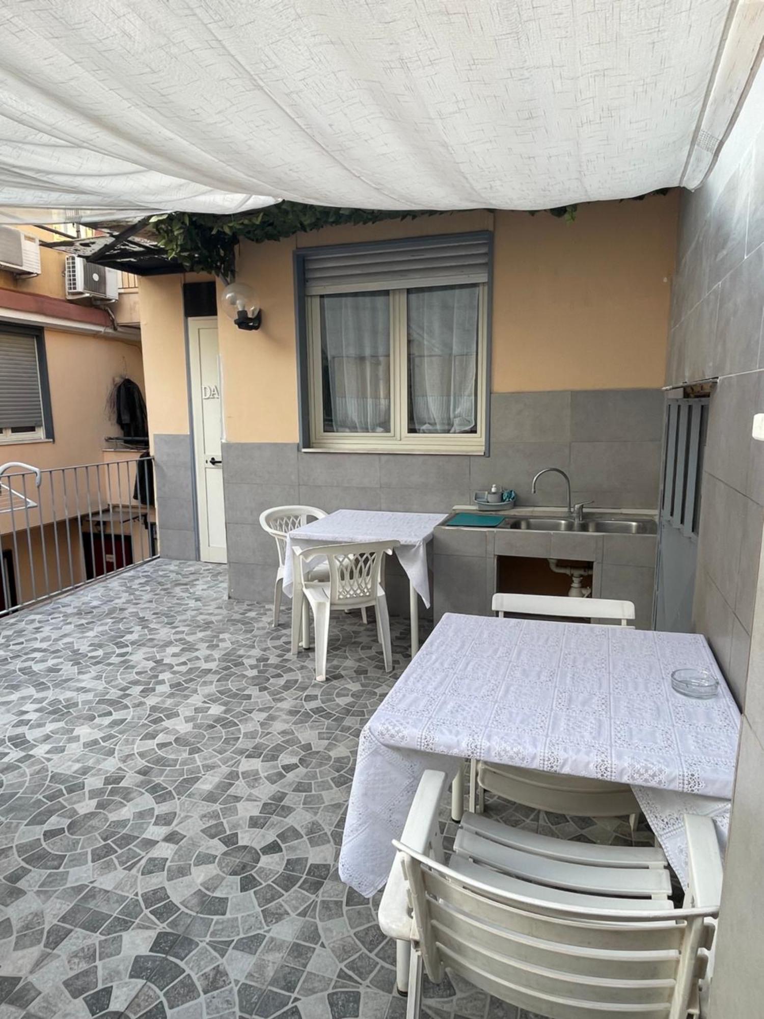 Daroda Naples