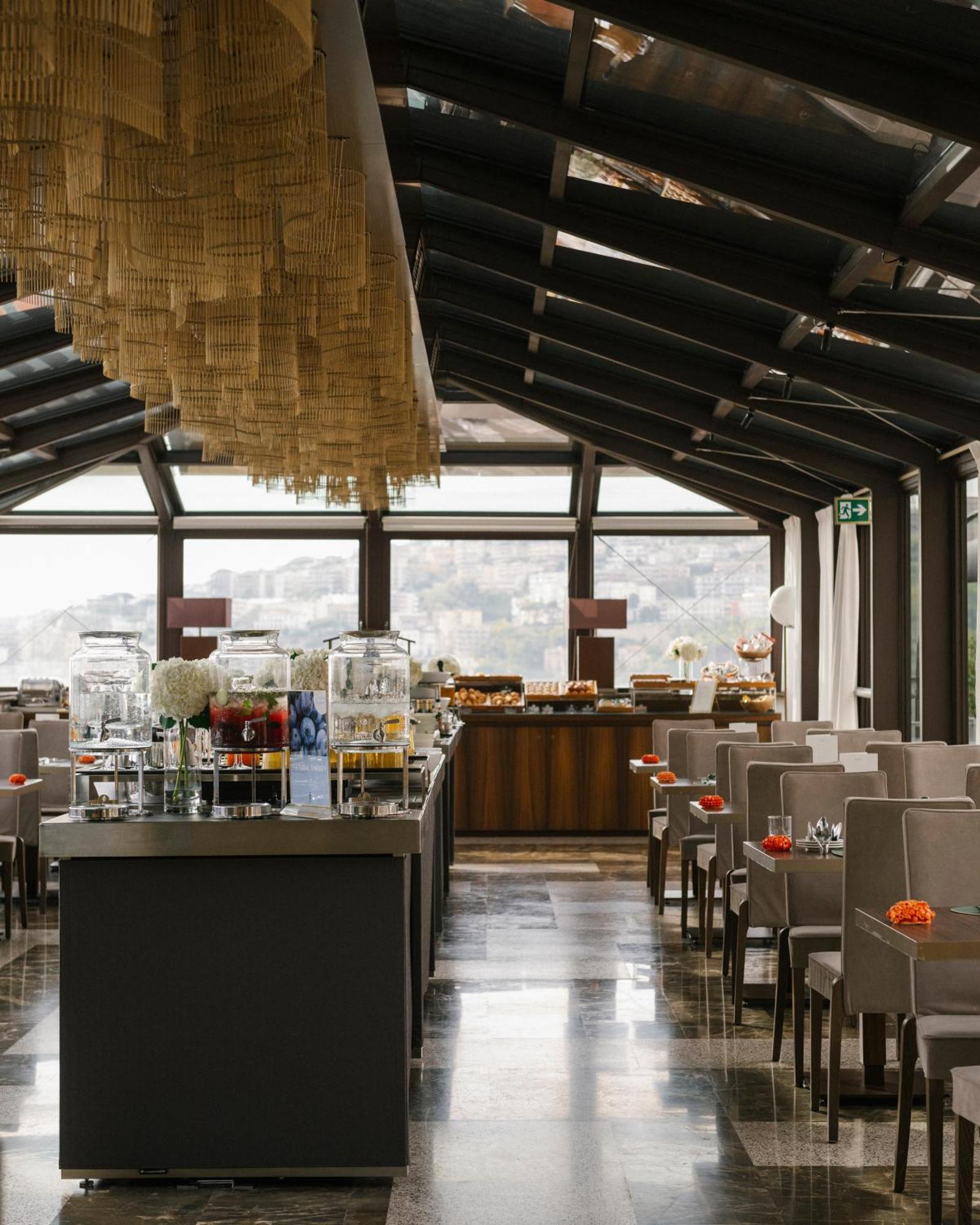 De Bonart Naples, Curio Collection By Hilton Hotel Naples