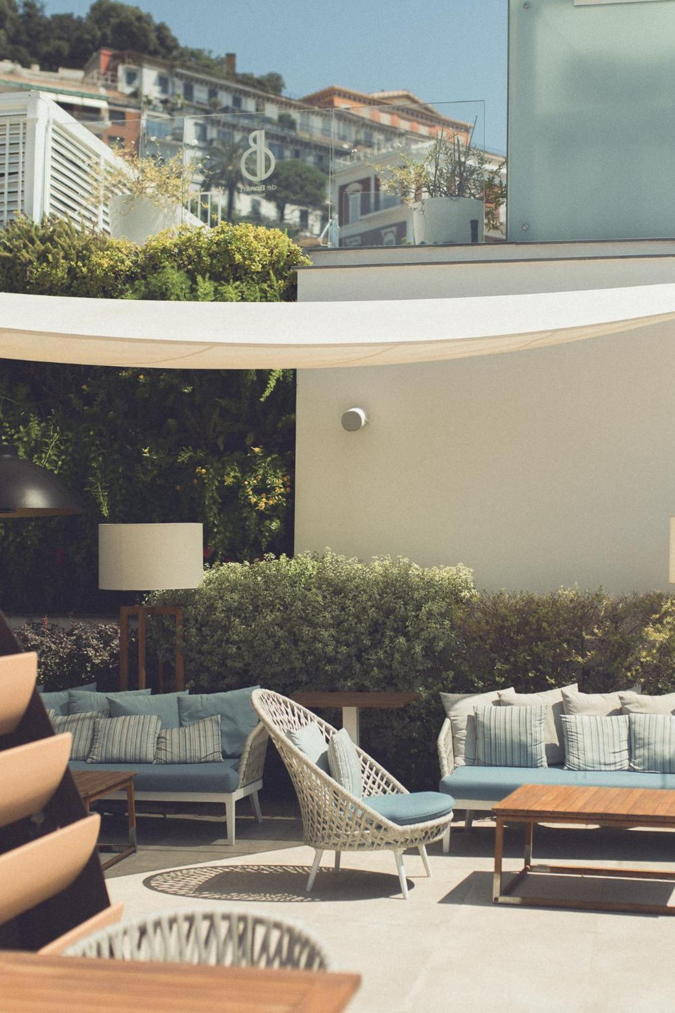 De Bonart Naples, Curio Collection By Hilton