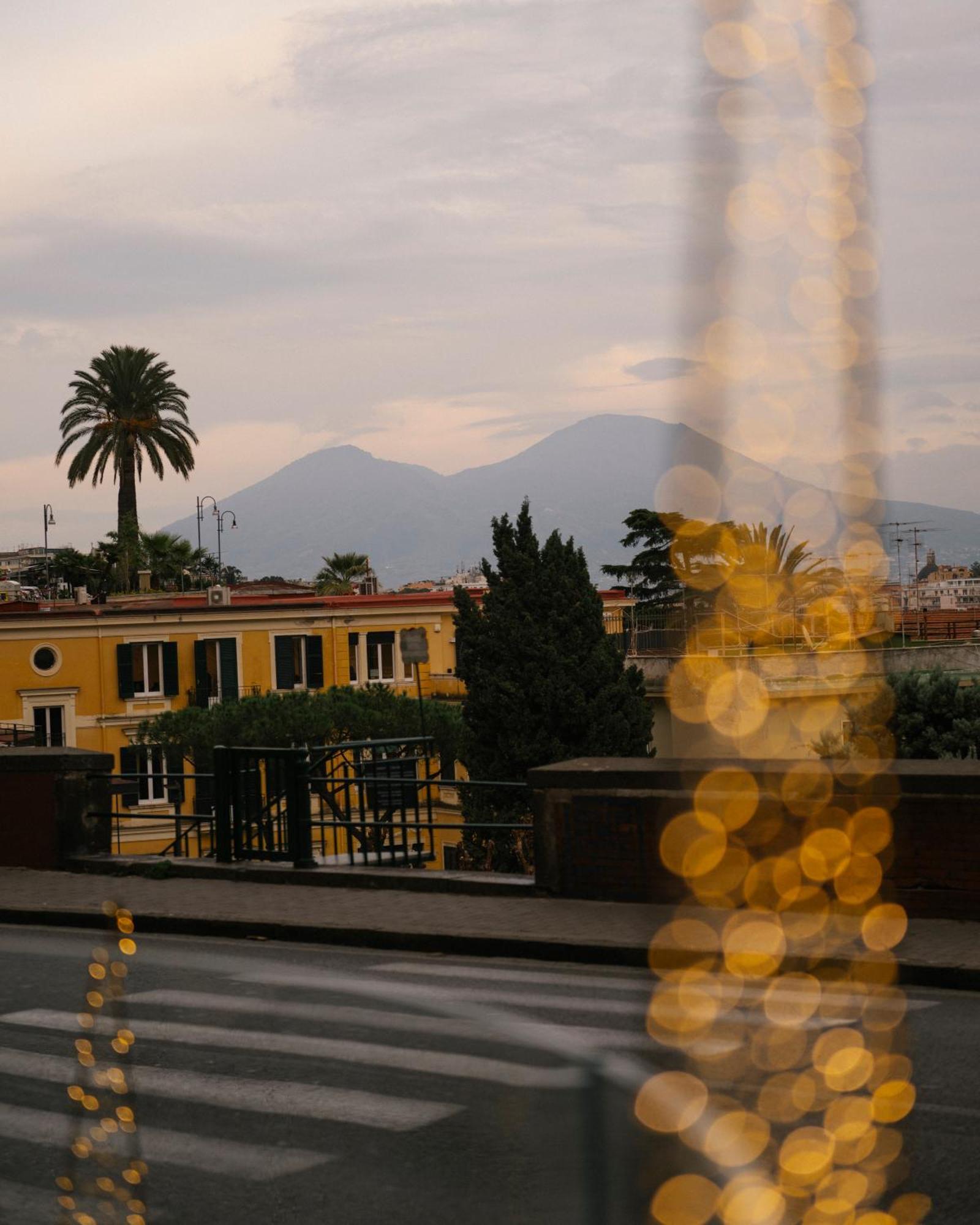 De Bonart Naples, Curio Collection By Hilton Hotel 5*