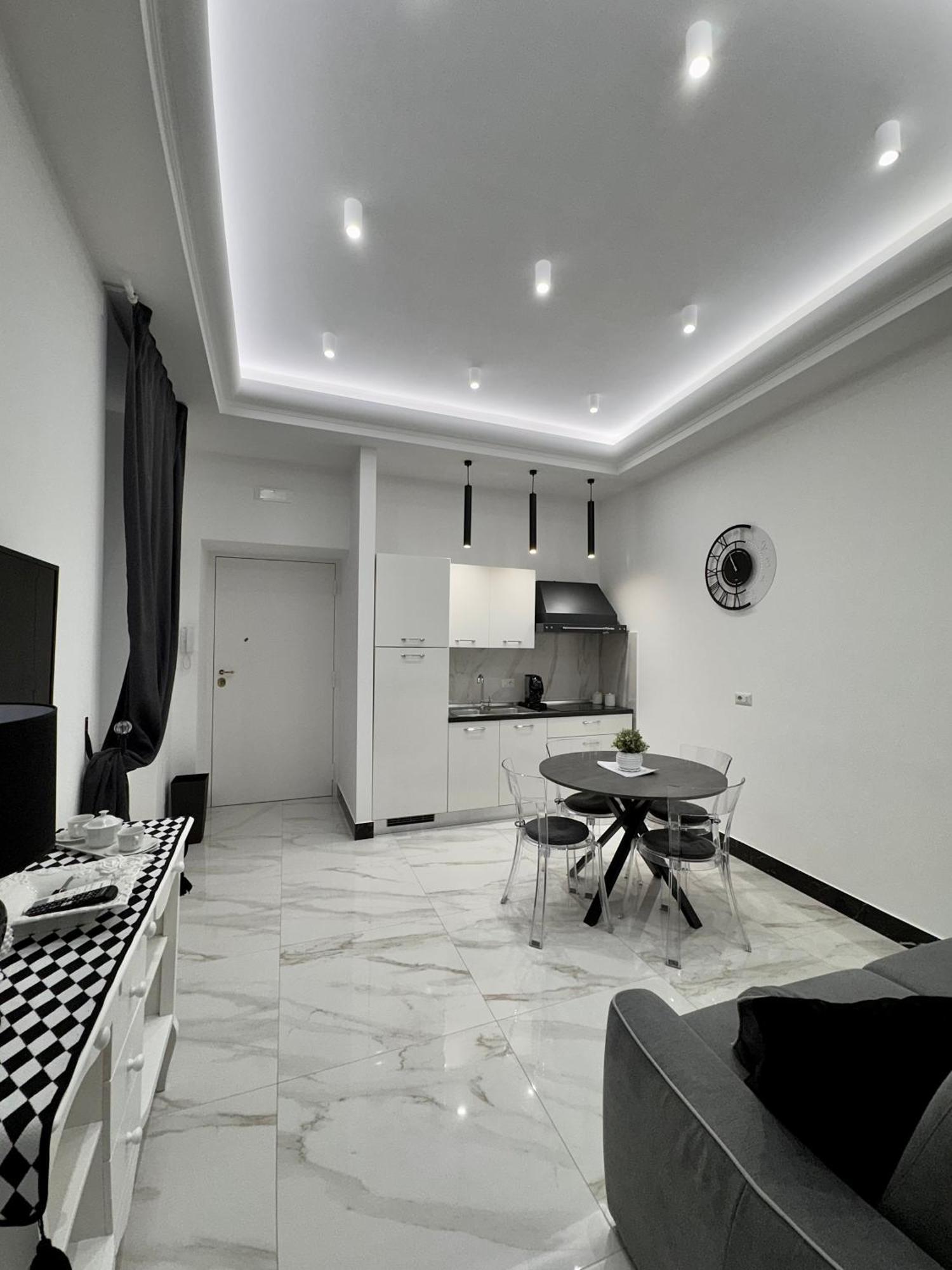 Apartment Ferdinando's Naples