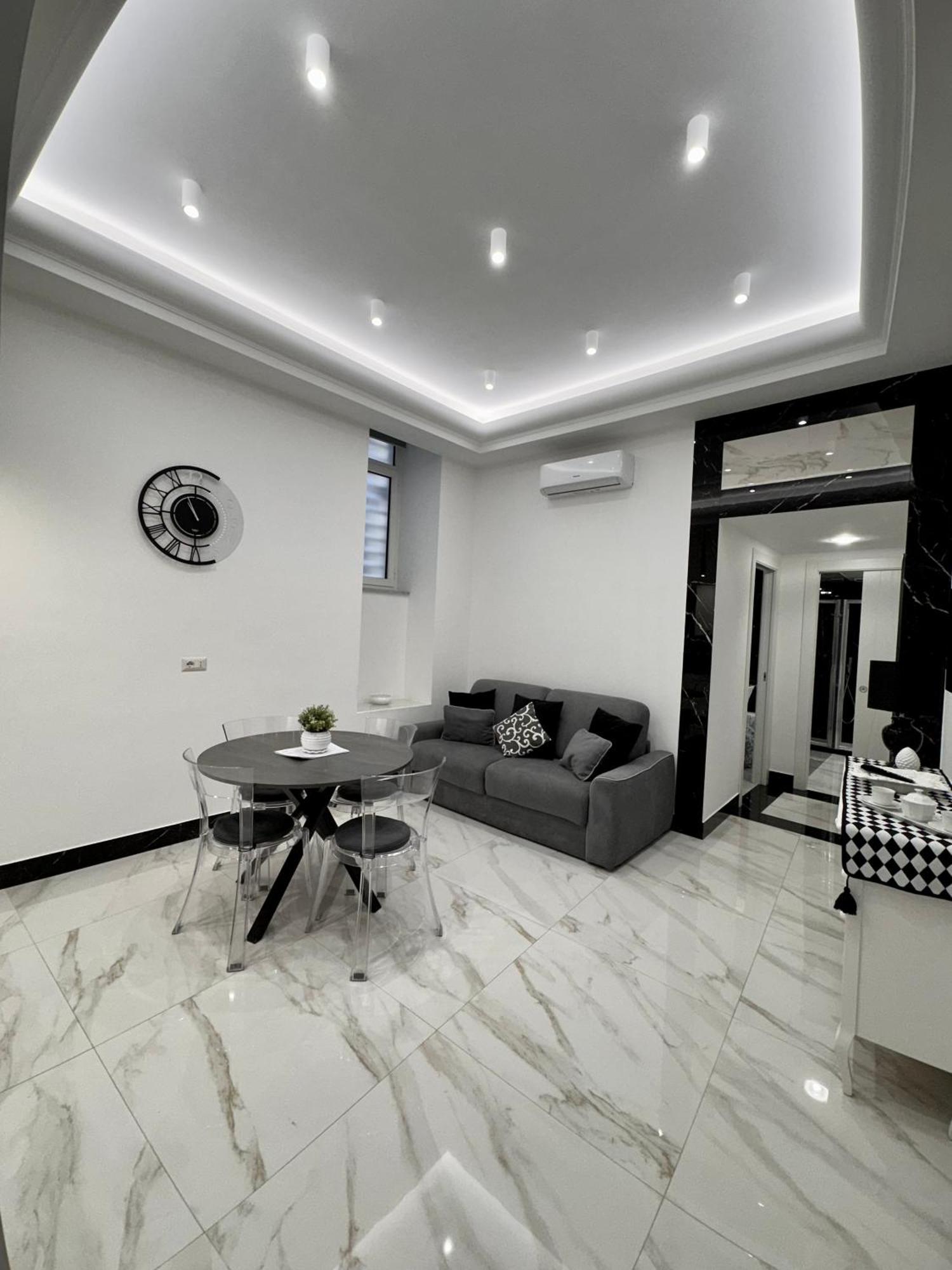 Ferdinando's Apartment