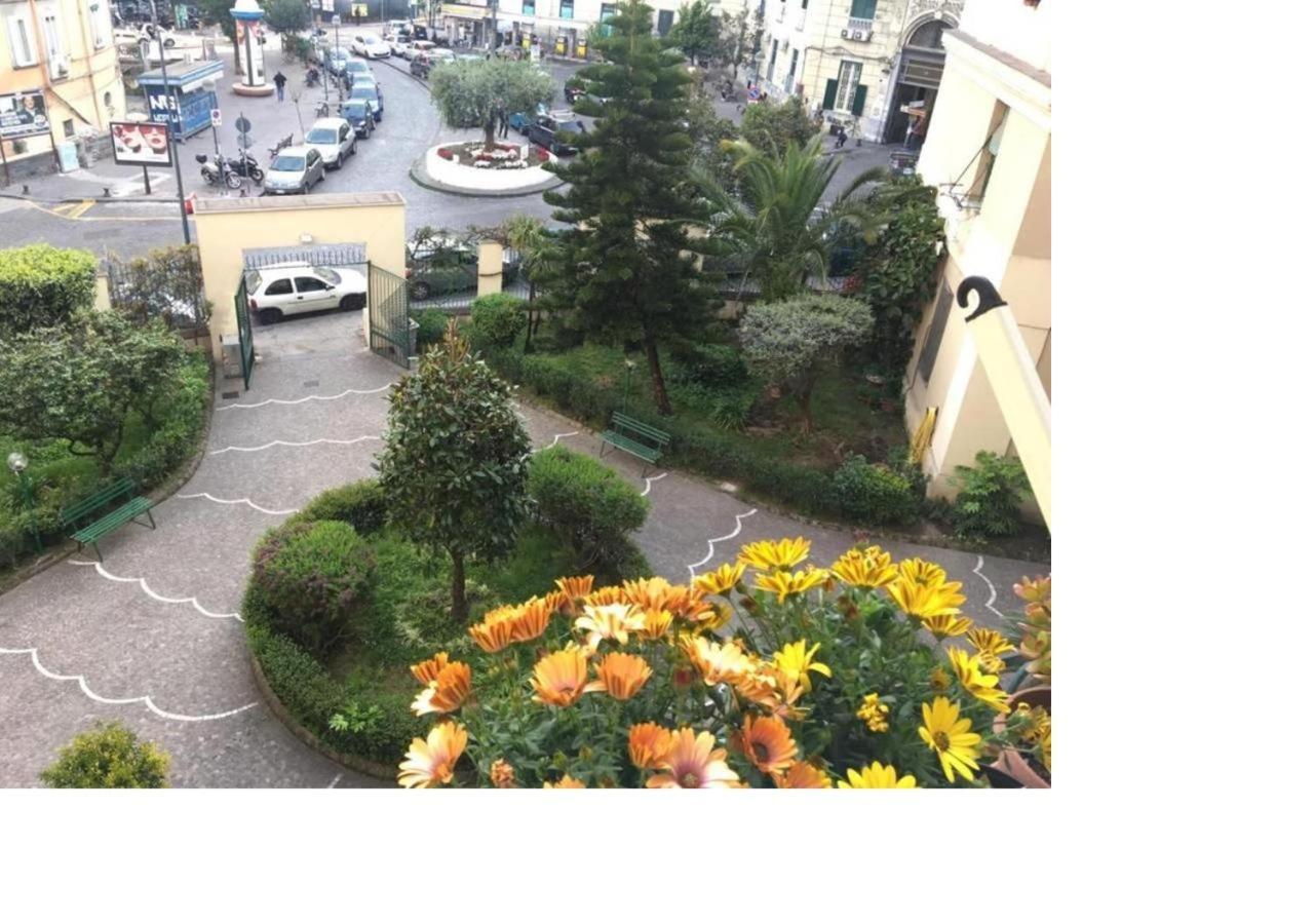 Bed & Breakfast Don Mimi Naples