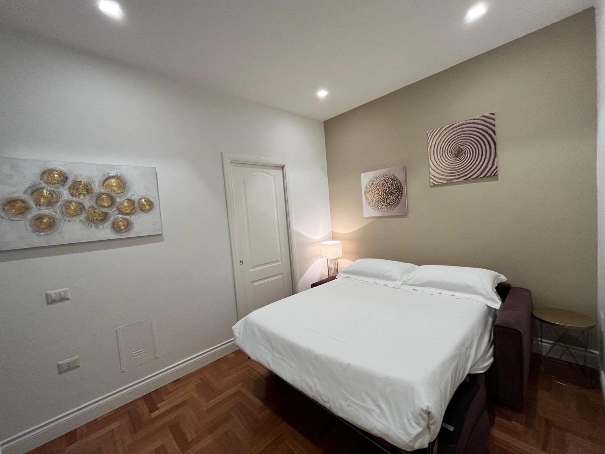 Sant'elmo Con Parcheggio Interno