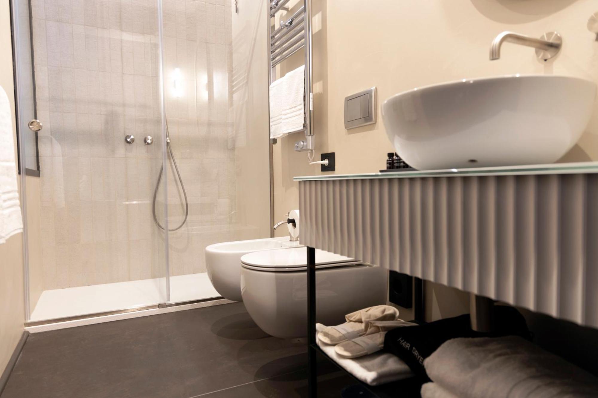 Adaram Guest house *