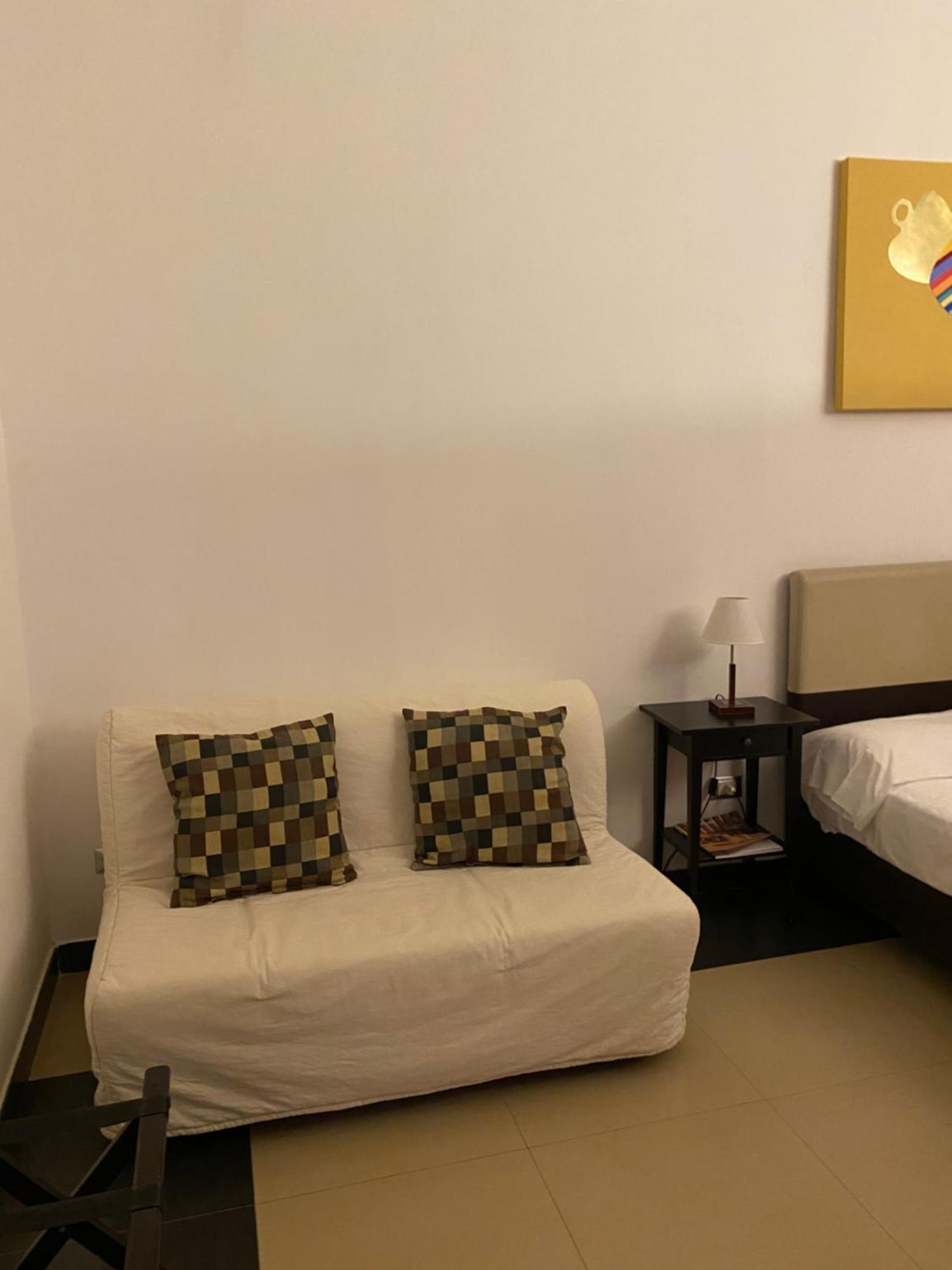 Plebiscito 3* Naples