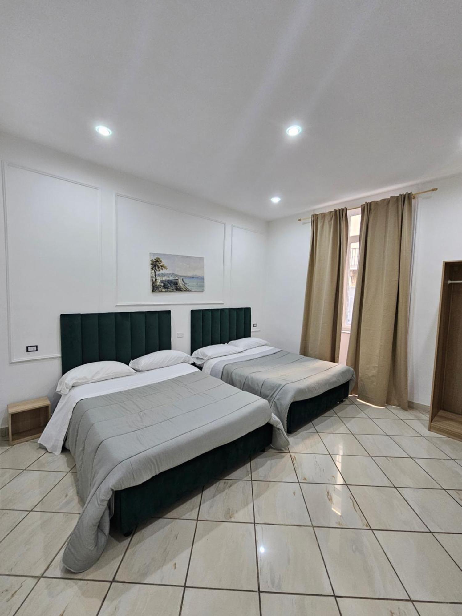 Room&jacuzzi Guest house