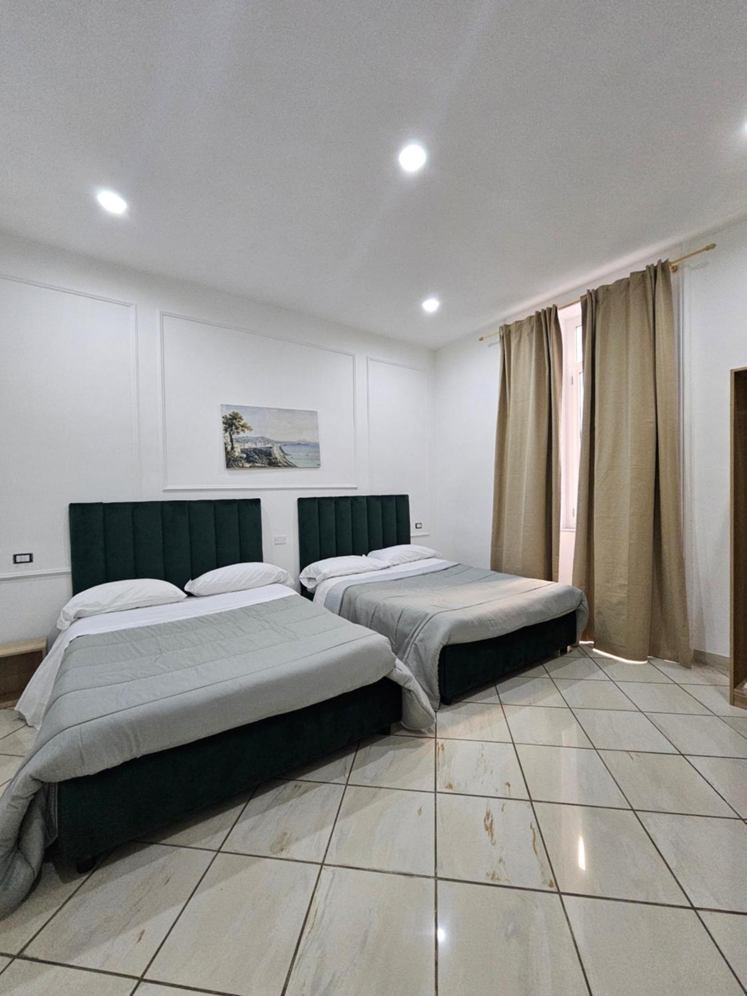 Guest house Room&jacuzzi 2*