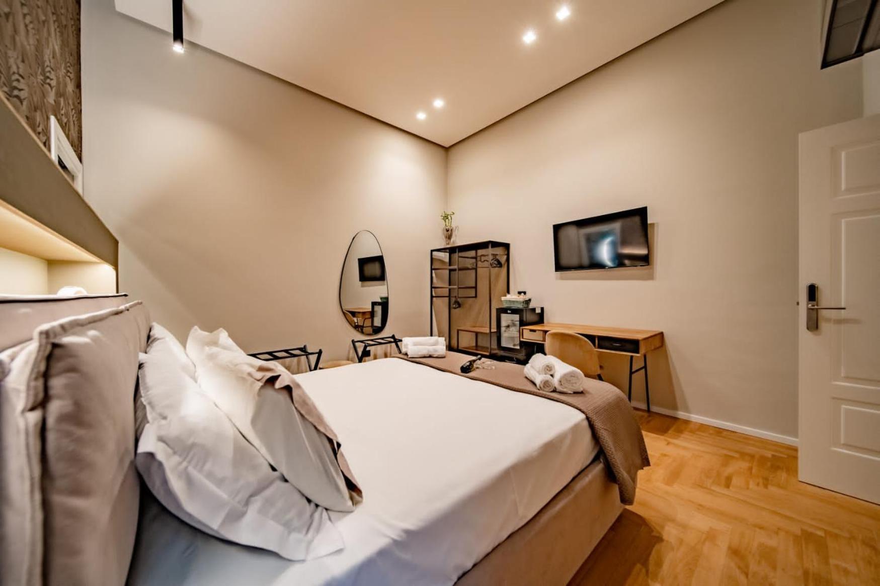 Hugo's Guest house Naples