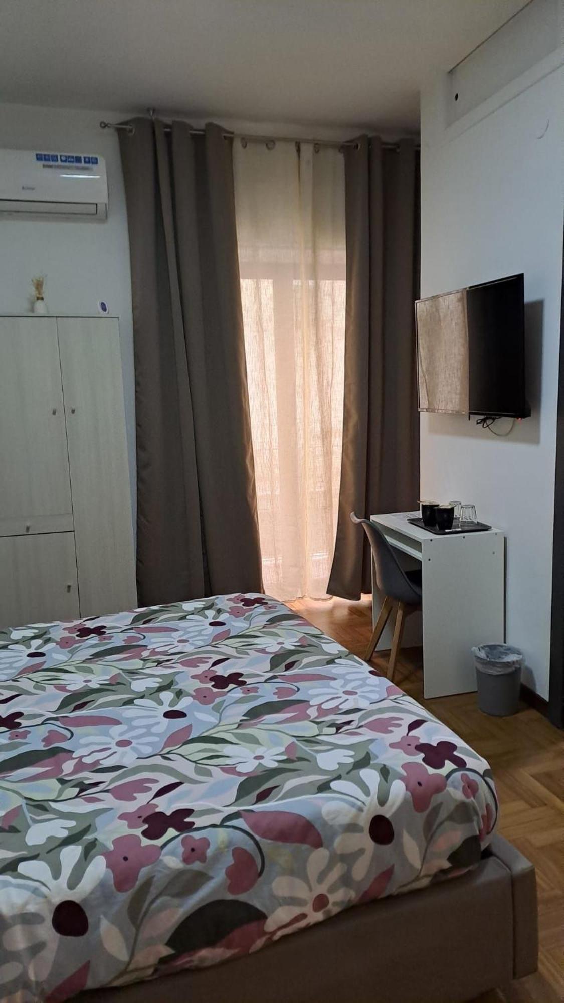 Guest house Royal Poerio Naples