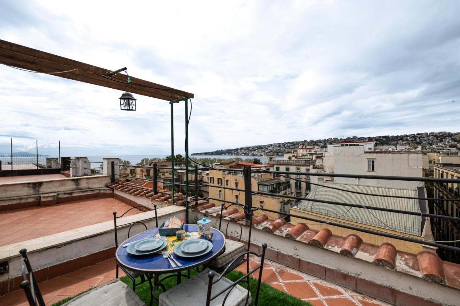 La Maison Entre Amis Apartment Naples