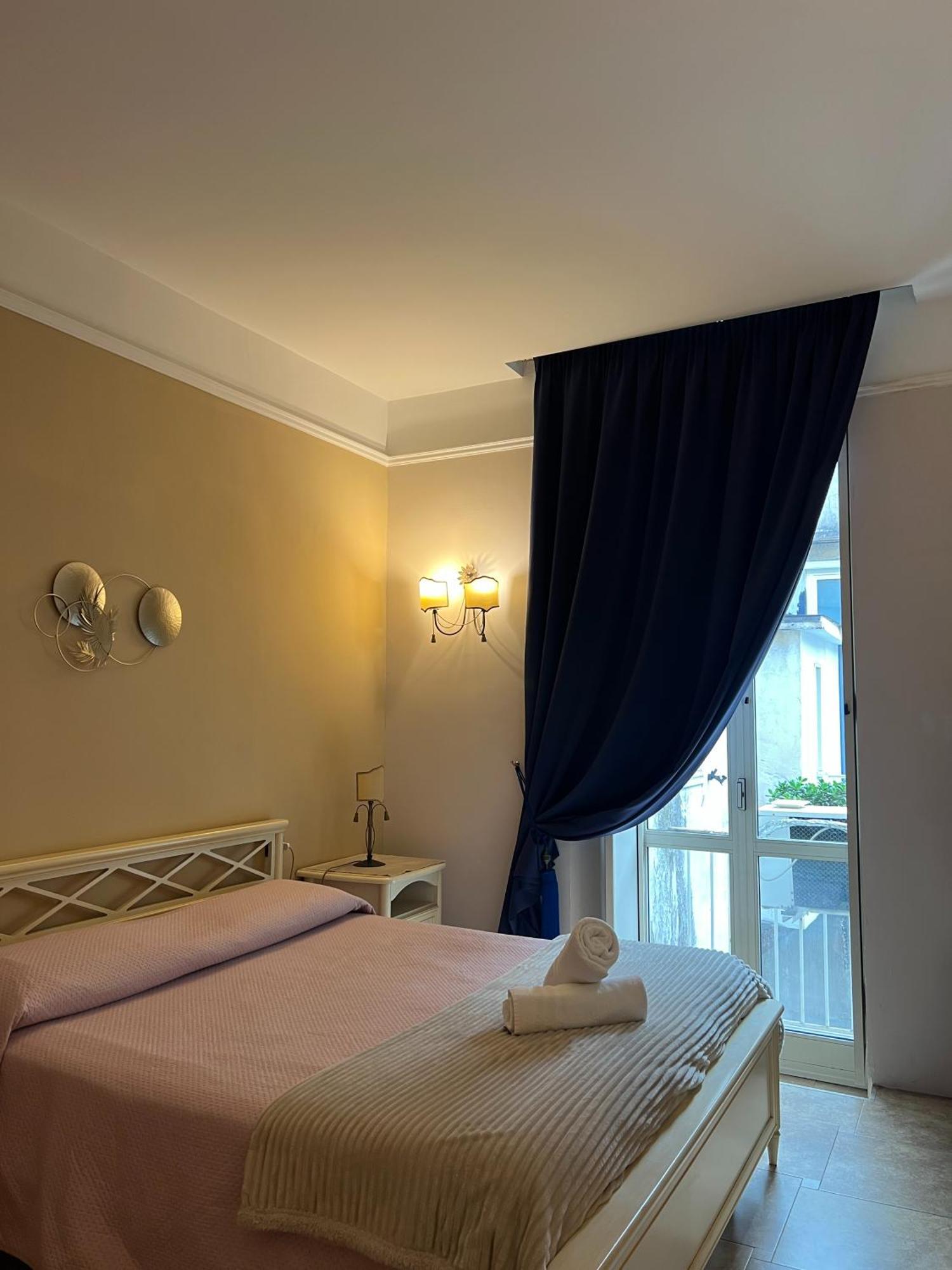 Bed & Breakfast La Dimora Di Nettuno 3*