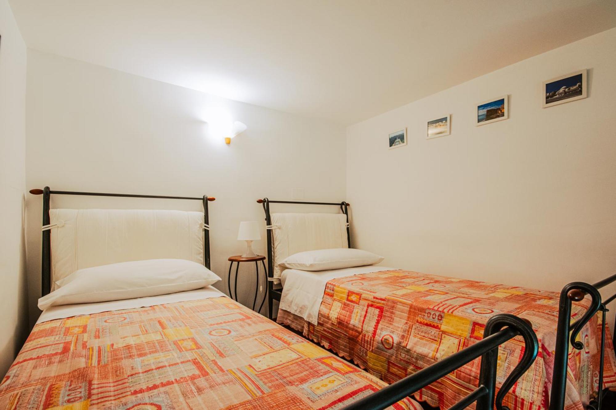 La Casa Di Scio Scio & La Stanza Di Scio Scio * Naples
