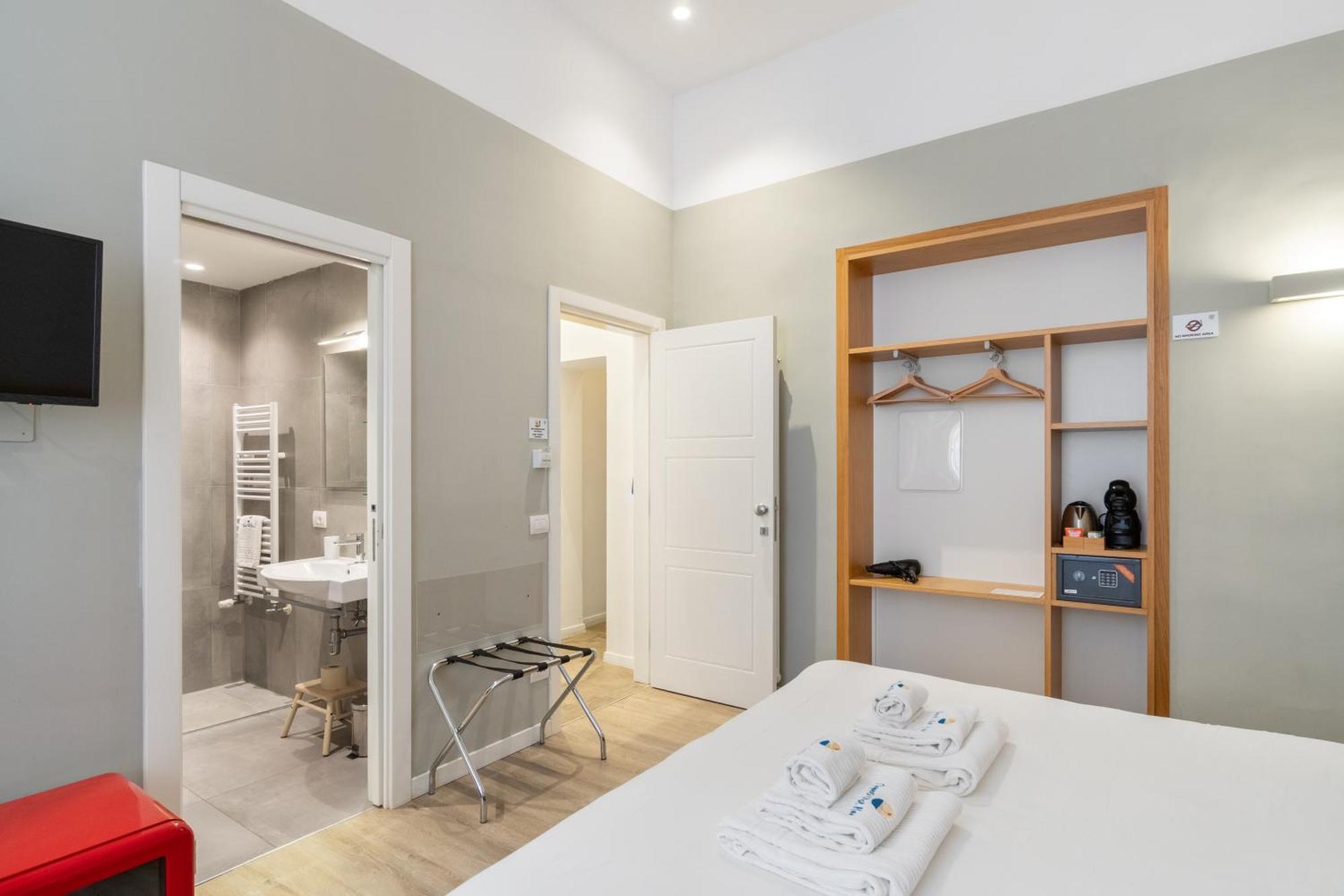 Visit Guest house Naples
