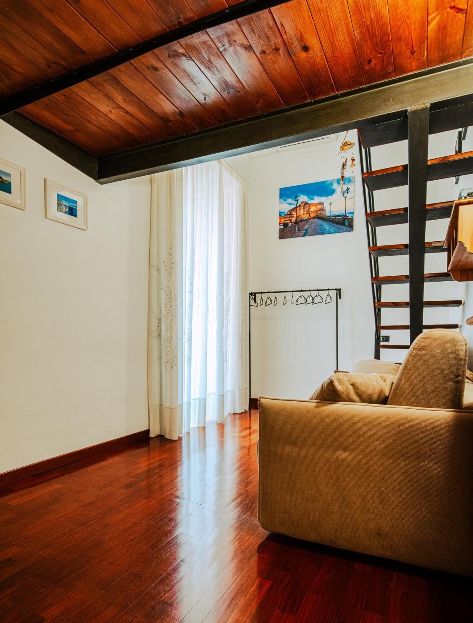 La Casa Di Scio Scio & La Stanza Di Scio Scio * Naples