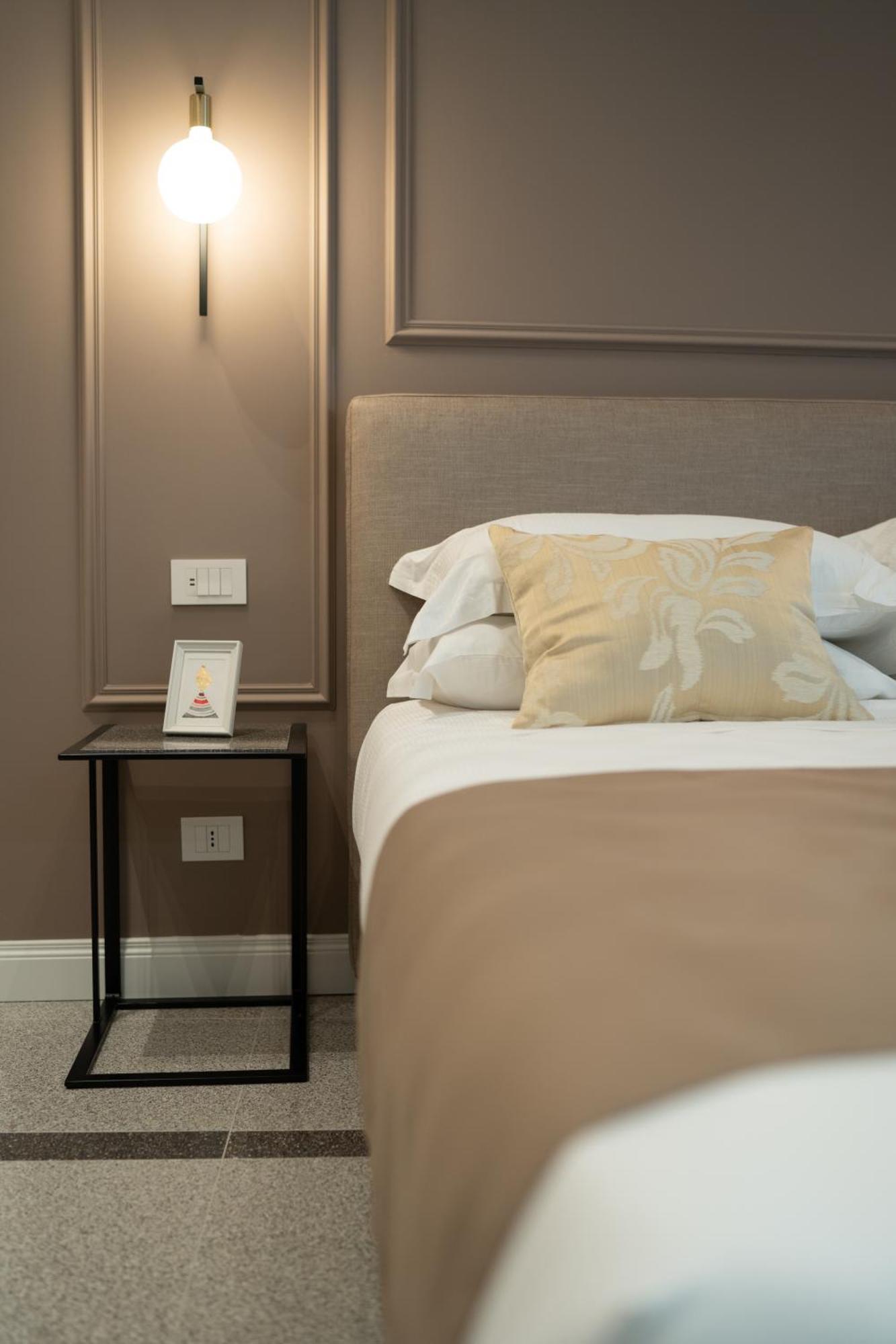 Bed & Breakfast Monteroduni 22 - Chiaia Design Naples