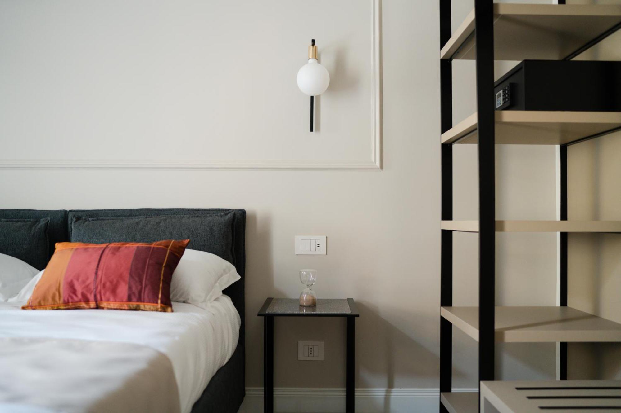 Bed & Breakfast Monteroduni 22 - Chiaia Design Naples