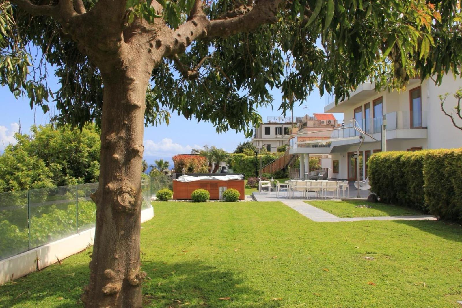 Nbh Posillipo Villa