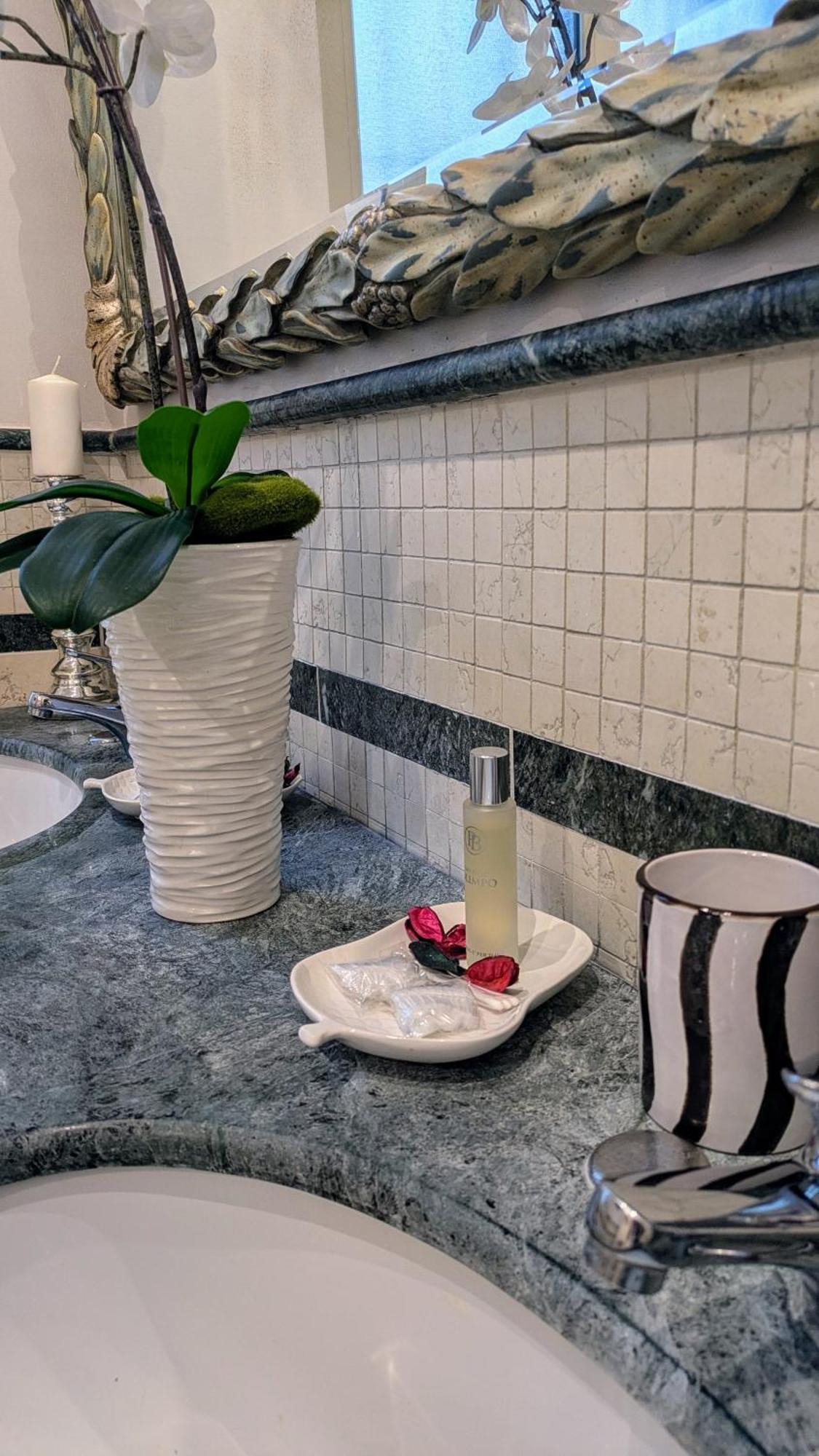 Bed & Breakfast Ottocento Napoletano Naples