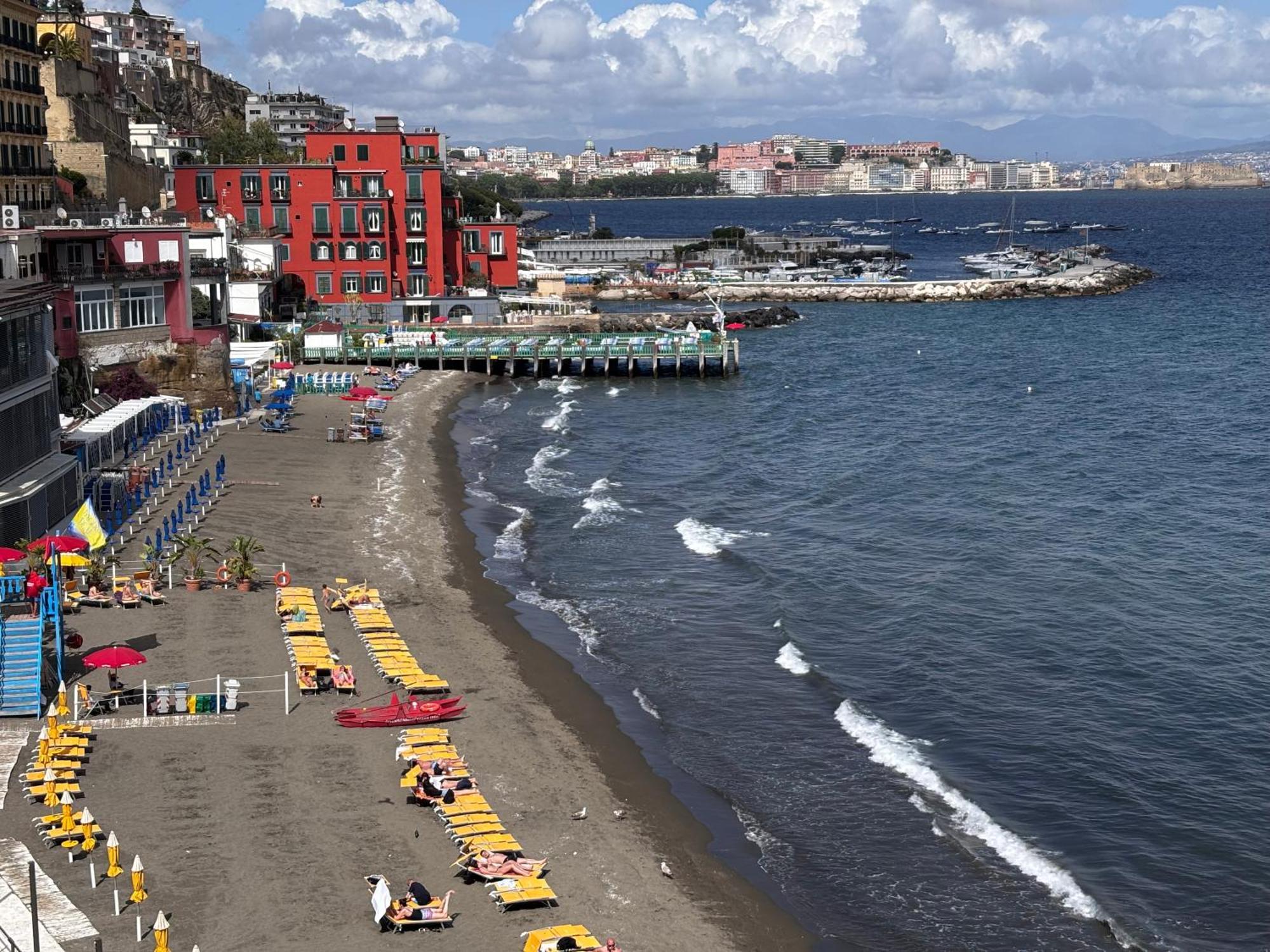 Rosso Locazioni Brevi