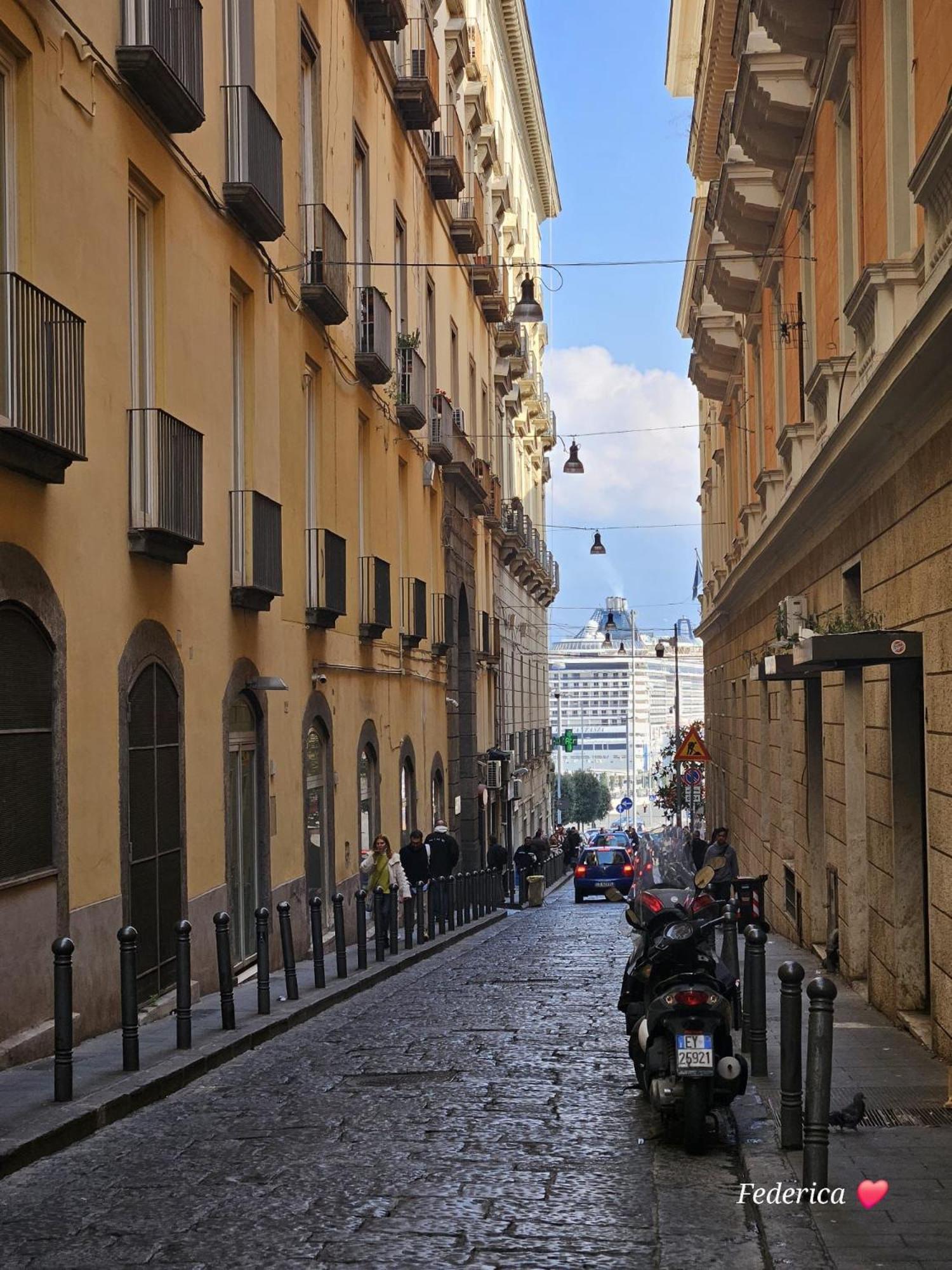 Apartment Maison Nonna Raffaela A Toledo Naples
