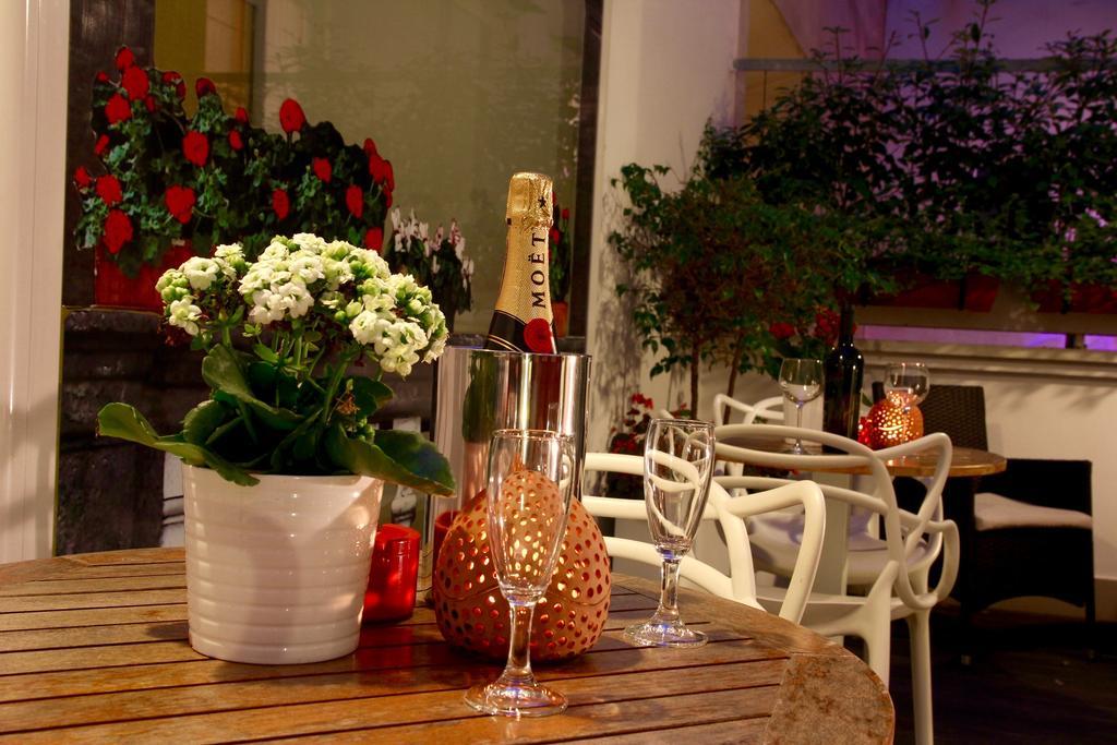 Bed & Breakfast Napolart *