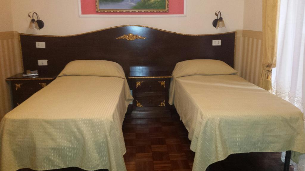 Bed & Breakfast Napoli Centrale 3* Naples