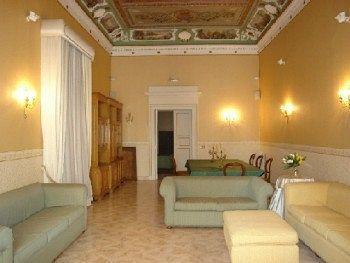 Napolimia Boutique 4* Naples