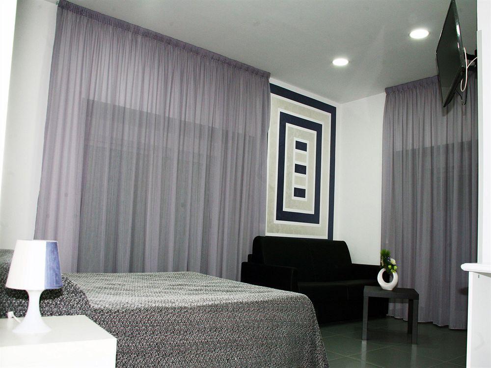Orsa Maggiore Naples