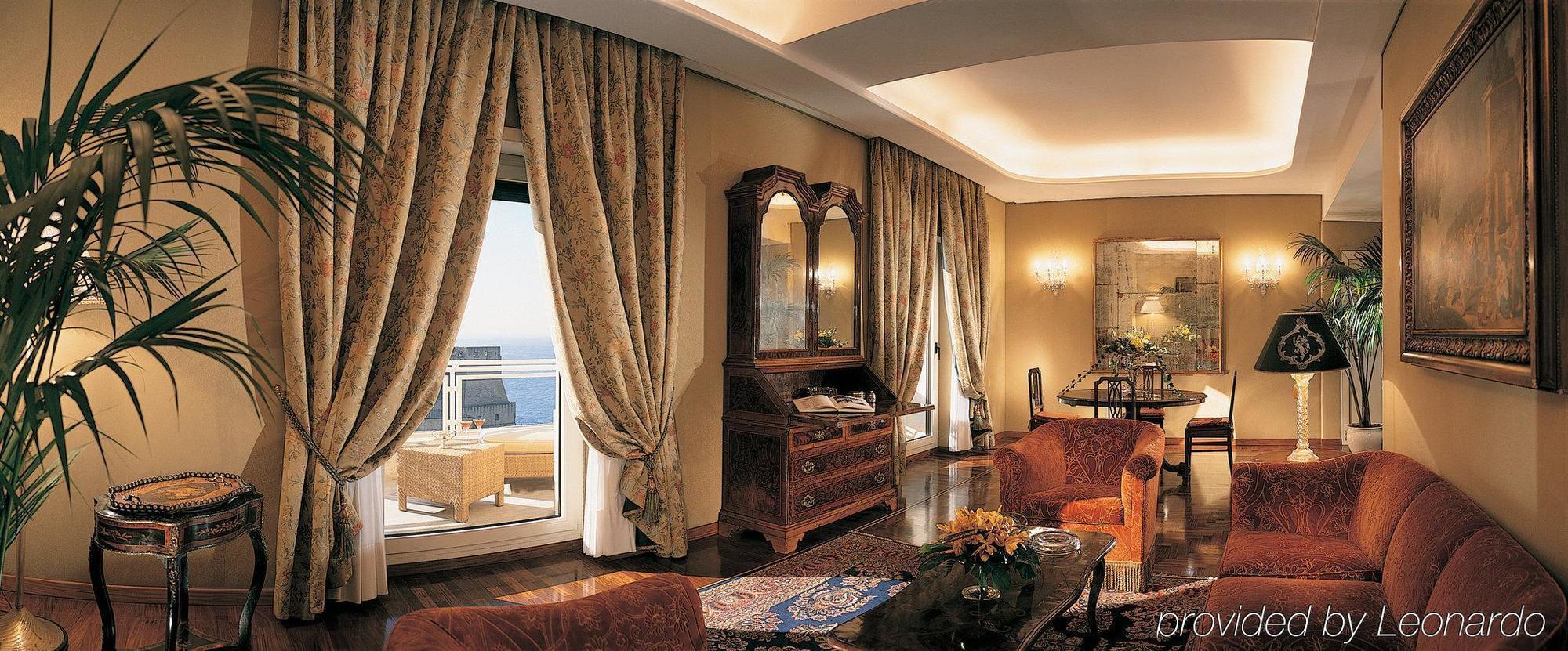 Grand Vesuvio Hotel Naples