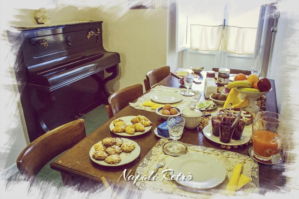 Bed & Breakfast Retro *