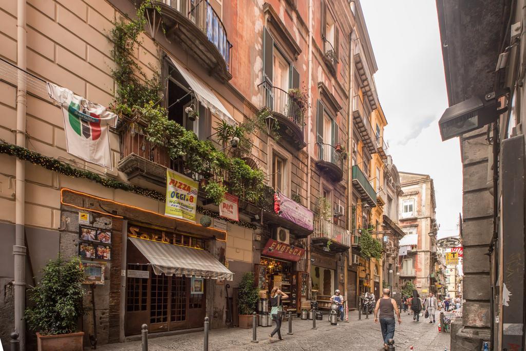 Vico Street Apartment Naples