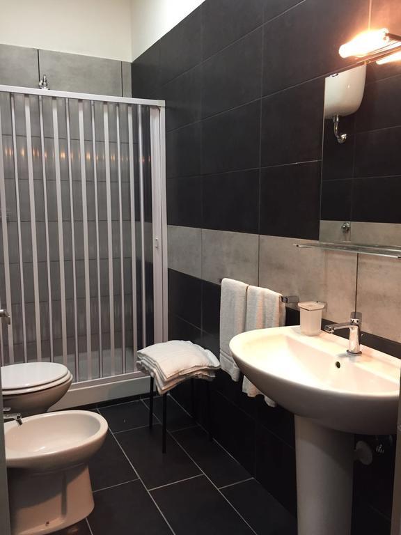 Binario 1 Bed & Breakfast Naples