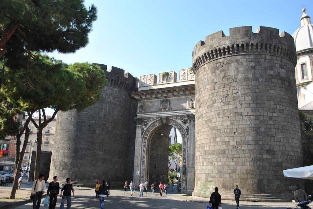 Bed & Breakfast A Castel Capuano 3*