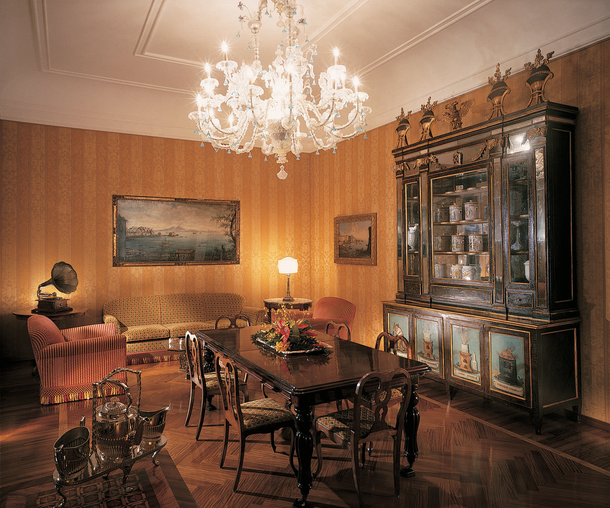 Hotel Grand Vesuvio