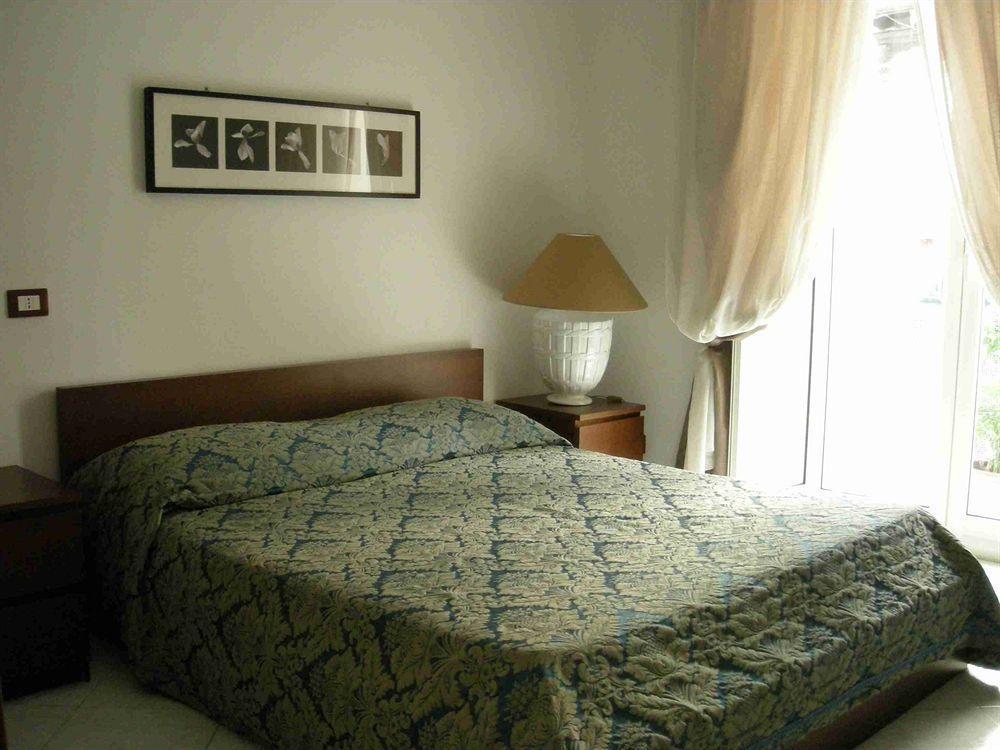 Plebiscito Bed & Breakfast Naples