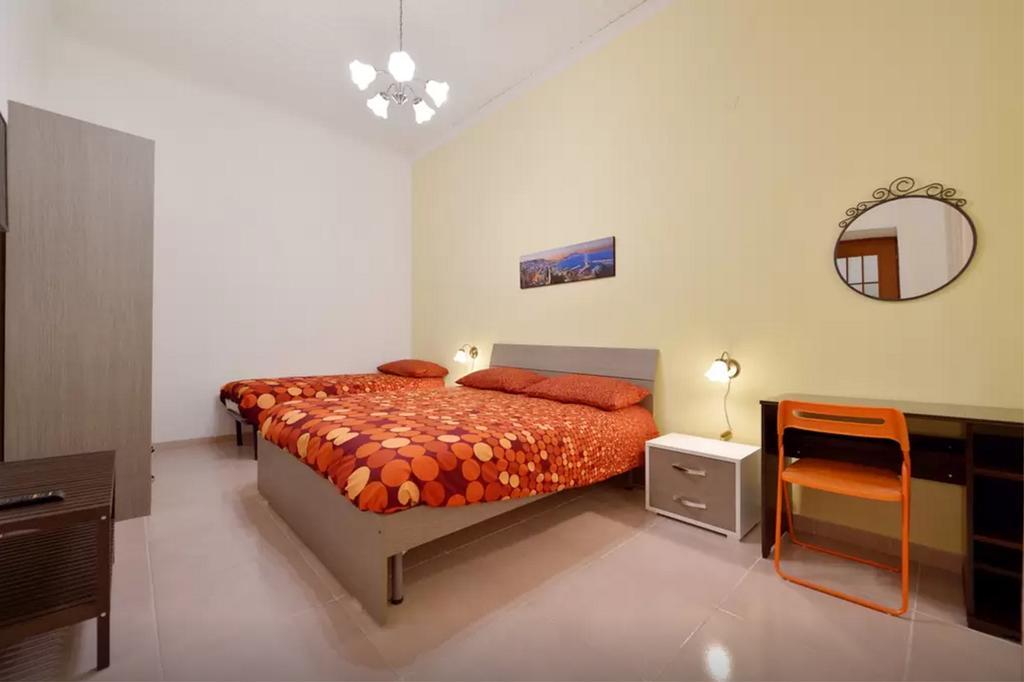 Trimarchi House *